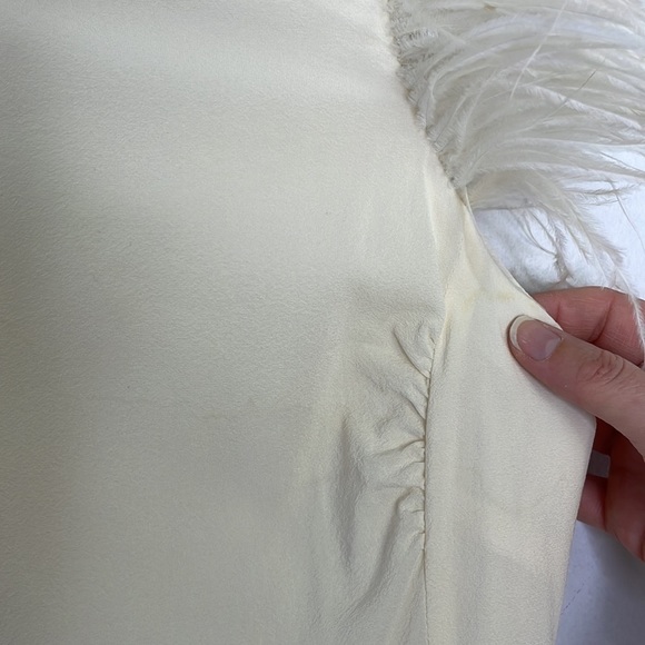 Twelfth street by Cynthia Vincent silk feather cream tank top - Picture 6 of 13